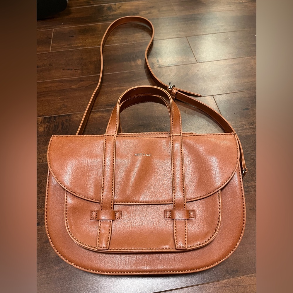 Matt & Nat Vegan Crossbody Saddle Bag